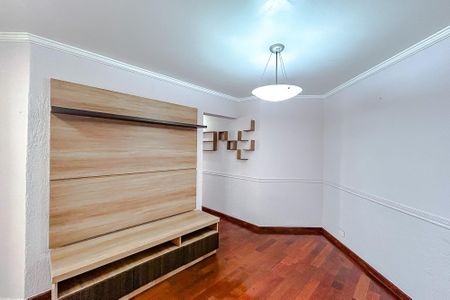 Apartamento para alugar com 74m², 3 quartos e 1 vagaSala