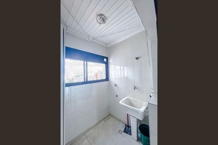 Apartamento para alugar com 74m², 3 quartos e 1 vagaÁrea de Serviço