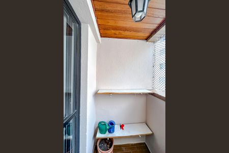 Apartamento para alugar com 74m², 3 quartos e 1 vagaVaranda