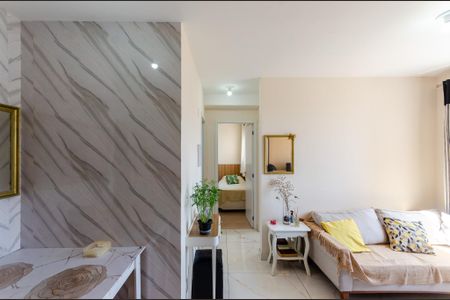 Sala de apartamento para alugar com 2 quartos, 38m² em Vila Amélia, São Paulo