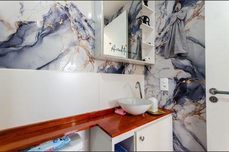 Apartamento para alugar com 38m², 2 quartos e sem vagaBanheiro