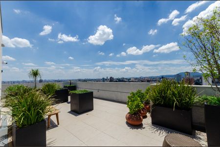 Apartamento para alugar com 38m², 2 quartos e sem vagaTerraço