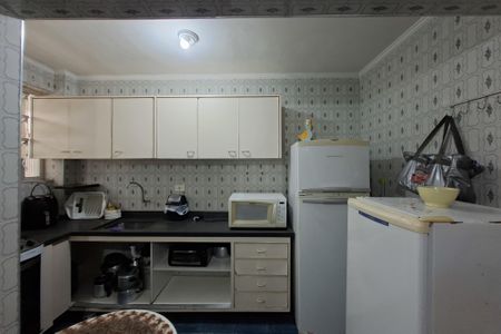 Apartamento para alugar com 68m², 2 quartos e 1 vaga Apartamento para alugar com 68m², 2 quartos e 1 vagaCozinha