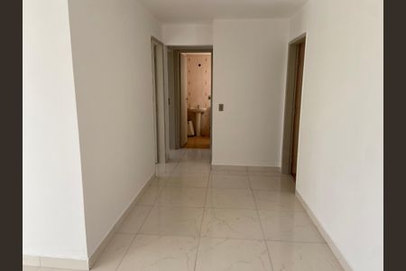 Apartamento para alugar com 60m², 3 quartos e sem vagaSala