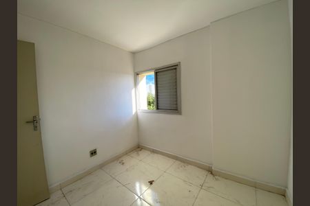 Apartamento para alugar com 60m², 3 quartos e sem vagaQuarto 1