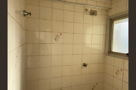 Apartamento para alugar com 60m², 3 quartos e sem vagaÁrea de Serviço - Banheiro
