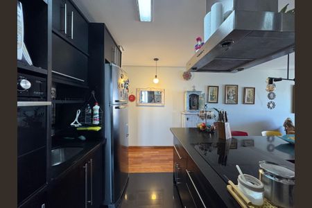 Apartamento à venda com 82m², 2 quartos e 2 vagasCozinha