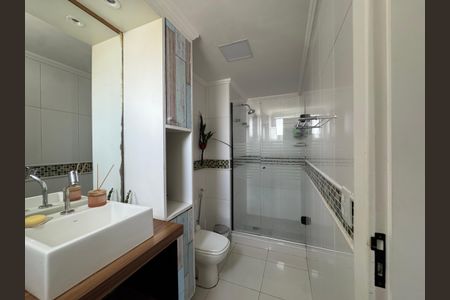 Banheiro da Suíte de apartamento à venda com 2 quartos, 82m² em Centro, Osasco