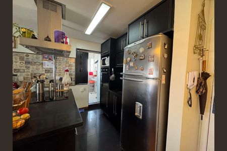 Apartamento à venda com 82m², 2 quartos e 2 vagasCozinha