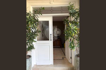 Casa à venda com 3 quartos, 400m² em Jardim Petropolis, São Paulo