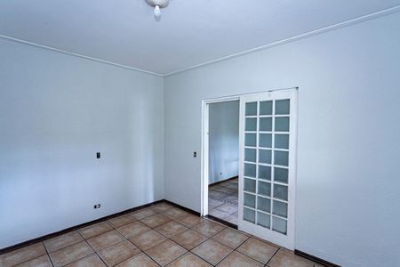 Casa para alugar com 100m², 2 quartos e 1 vaga Casa para alugar com 100m², 2 quartos e 1 vagaQuarto 1