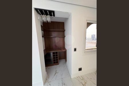Apartamento à venda com 157m², 3 quartos e 4 vagas