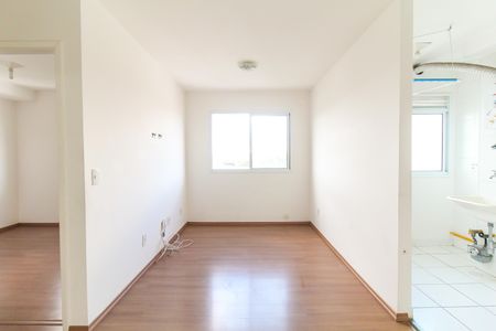 Sala de apartamento para alugar com 2 quartos, 49m² em Itaquera, São Paulo