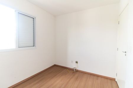 Quarto 1 de apartamento para alugar com 2 quartos, 49m² em Itaquera, São Paulo