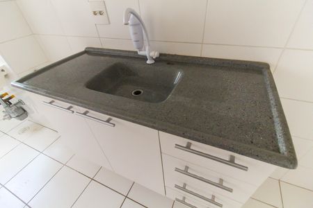Apartamento para alugar com 49m², 2 quartos e 1 vaga Apartamento para alugar com 49m², 2 quartos e 1 vagaCozinha e Área de Serviço