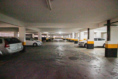 Apartamento para alugar com 49m², 2 quartos e 1 vaga Apartamento para alugar com 49m², 2 quartos e 1 vagaEstacionamento