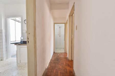 Apartamento à venda com 66m², 3 quartos e sem vaga Apartamento à venda com 66m², 3 quartos e sem vagaCorredor