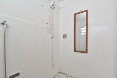 Apartamento à venda com 66m², 3 quartos e sem vaga Apartamento à venda com 66m², 3 quartos e sem vagaBanheiro