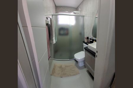 Banheiro de casa de condomínio para alugar com 2 quartos, 78m² em Chácara Europa, São Bernardo do Campo