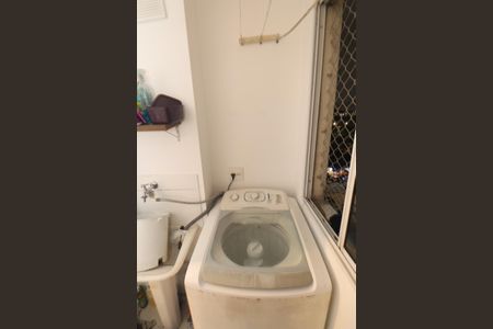 Apartamento à venda com 42m², 2 quartos e 1 vagaCozinha e Área de Serviço