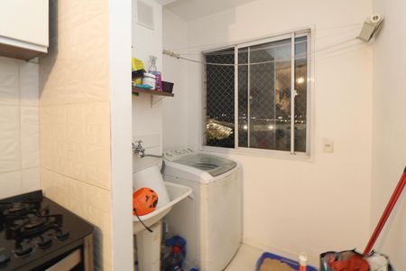 Apartamento à venda com 42m², 2 quartos e 1 vagaCozinha e Área de Serviço