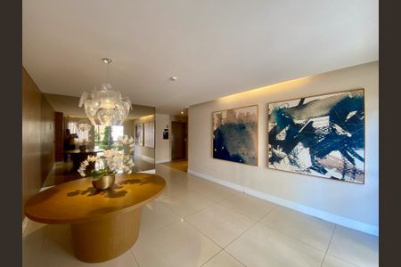 Apartamento para alugar com 37m², 1 quarto e 1 vagaÁrea comum