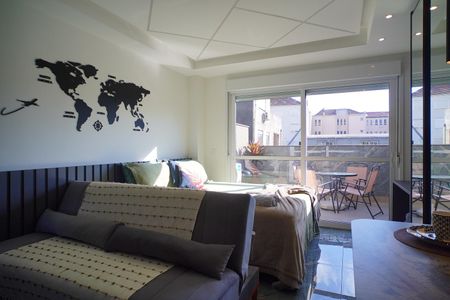 Sala_Quarto  de kitnet/studio à venda com 1 quarto, 36m² em Passo D’areia, Porto Alegre