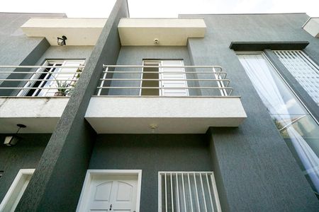 Casa de condomínio à venda com 65m², 3 quartos e 1 vagaFachada interna