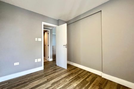 Apartamento à venda com 83m², 3 quartos e 2 vagasQuarto 3