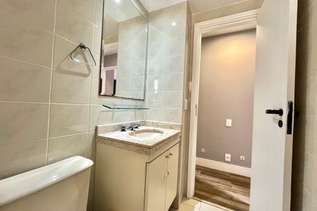 Apartamento à venda com 83m², 3 quartos e 2 vagasBanheiro Corredor