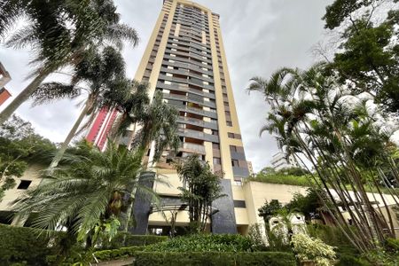 Apartamento à venda com 83m², 3 quartos e 2 vagasFachada
