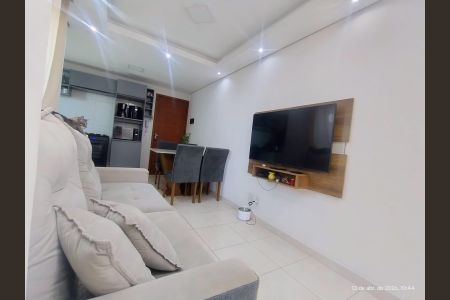 Sala de apartamento para alugar com 2 quartos, 55m² em Parque Novo Oratório, Santo André
