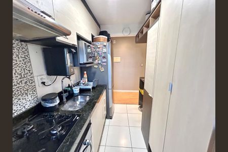 Apartamento para alugar com 58m², 2 quartos e 2 vagasCozinha