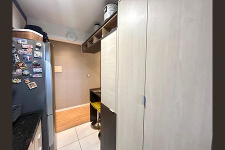 Apartamento para alugar com 58m², 2 quartos e 2 vagasCozinha