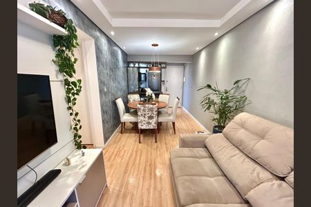Apartamento para alugar com 58m², 2 quartos e 2 vagasSala