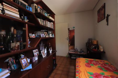 Casa à venda com 274m², 2 quartos e 1 vagaQuarto 1