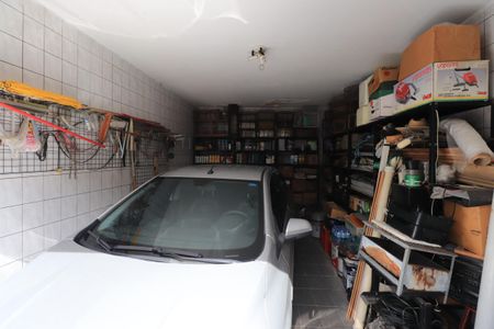 Casa à venda com 274m², 2 quartos e 1 vagaGaragem