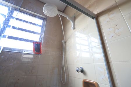 Casa à venda com 274m², 2 quartos e 1 vagaBanheiro