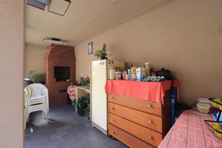 Casa à venda com 274m², 2 quartos e 1 vagaÁrea comum - Churrasqueira