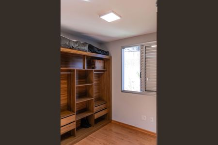 Apartamento à venda com 65m², 3 quartos e 2 vagasQuarto 1