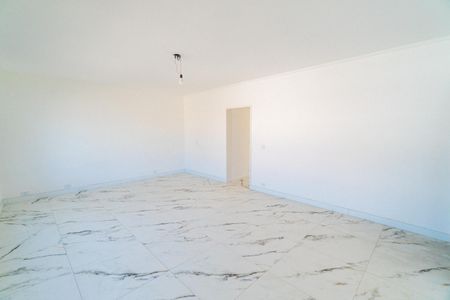 Casa à venda com 286m², 3 quartos e 5 vagasSala