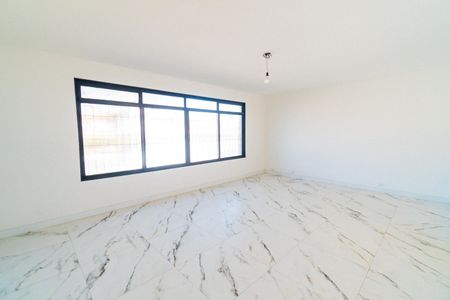 Sala de casa à venda com 3 quartos, 286m² em Parque Jabaquara, São Paulo