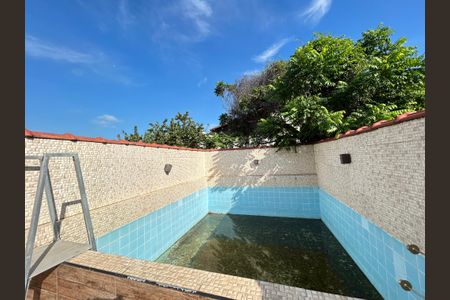 Casa para alugar com 200m², 3 quartos e 2 vagasPiscina