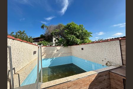 Casa para alugar com 200m², 3 quartos e 2 vagasPiscina