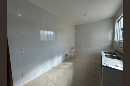 Casa para alugar com 200m², 3 quartos e 2 vagasCozinha