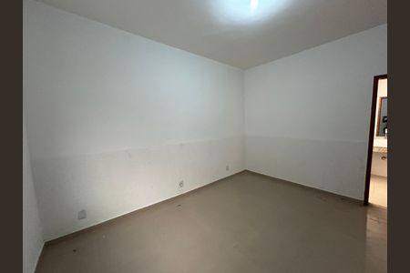 Casa para alugar com 200m², 3 quartos e 2 vagasQuarto 3 - Suíte