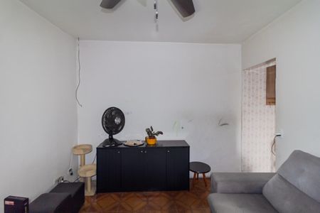 Sala de casa à venda com 4 quartos, 155m² em Capão do Embira, São Paulo