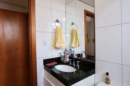 Apartamento para alugar com 195m², 3 quartos e 3 vagas Apartamento para alugar com 195m², 3 quartos e 3 vagasBanheiro da Suíte