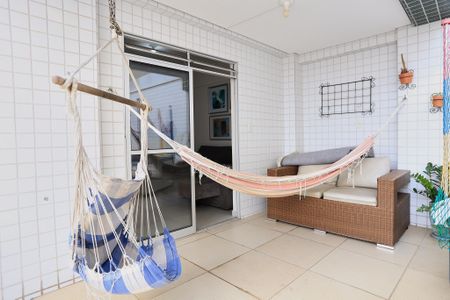 Apartamento para alugar com 195m², 3 quartos e 3 vagas Apartamento para alugar com 195m², 3 quartos e 3 vagasÁrea externa