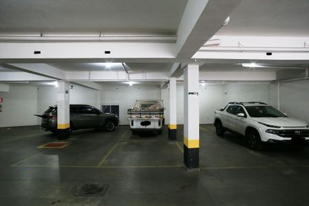 Apartamento para alugar com 195m², 3 quartos e 3 vagas Apartamento para alugar com 195m², 3 quartos e 3 vagasGaragem